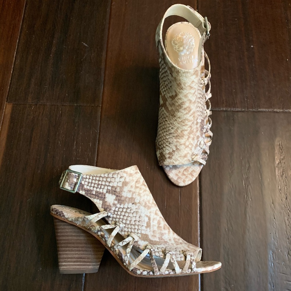 Vince Camuto Ankara Slingback